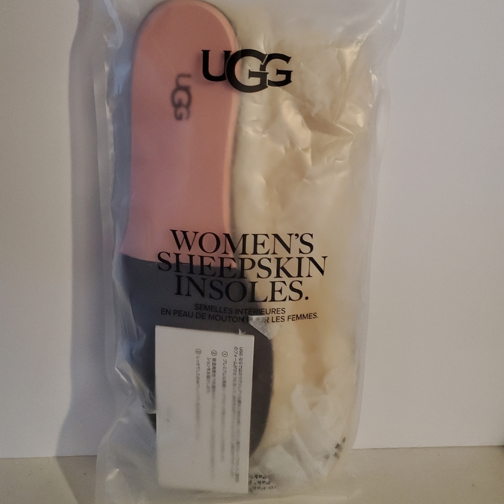 UGGS SHEEPSKIN INSOLES